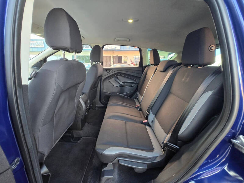 2015 Ford Escape S