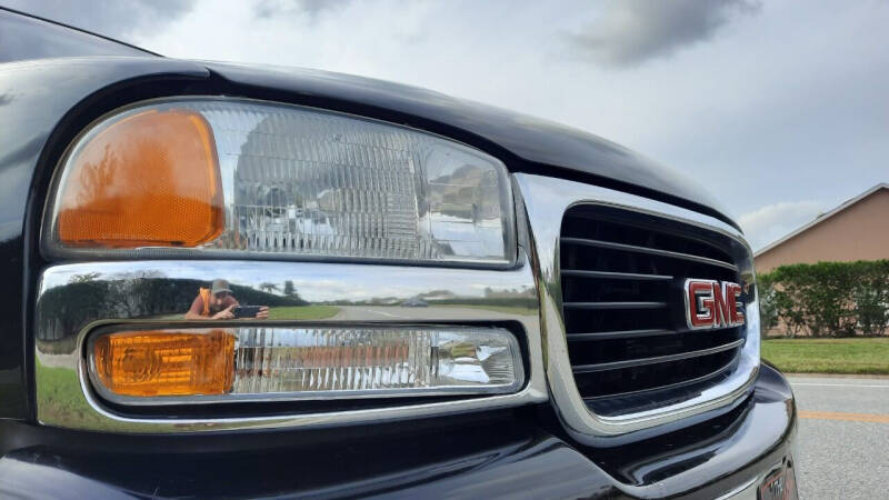 2001 GMC Sierra 1500 for sale at JULIANO'S GARAGE AUTO SALES LLC in Ocoee FL