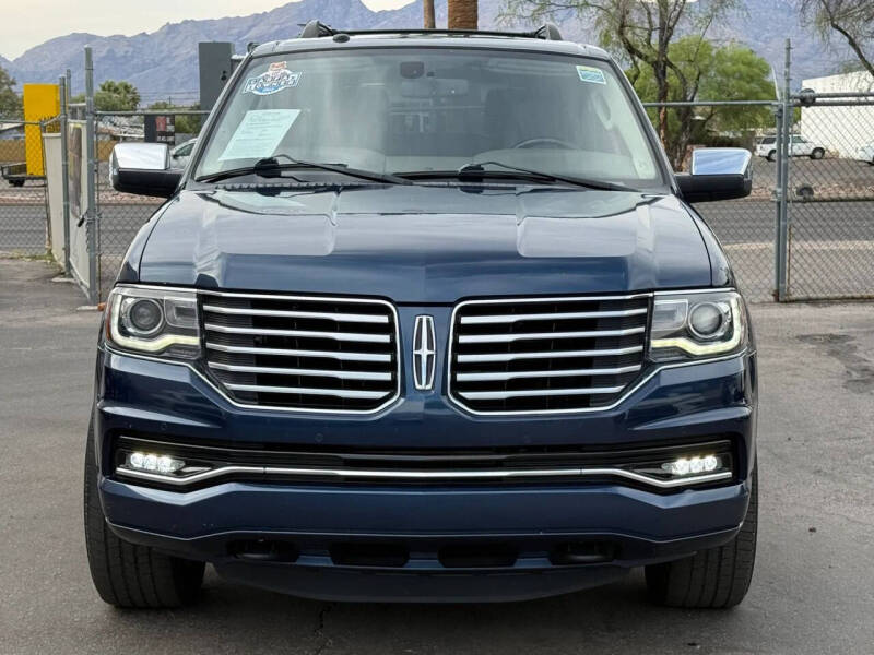 2017 Lincoln Navigator Select