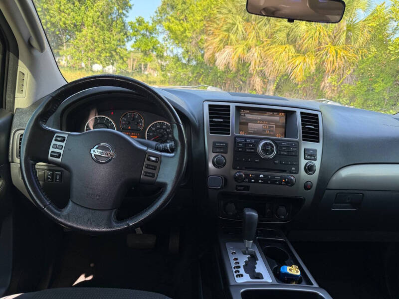 2011 Nissan Armada SL
