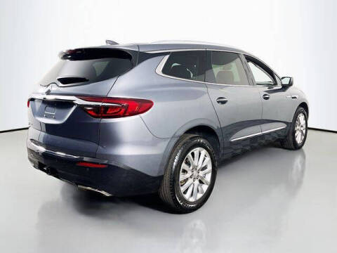2020 Buick Enclave Essence