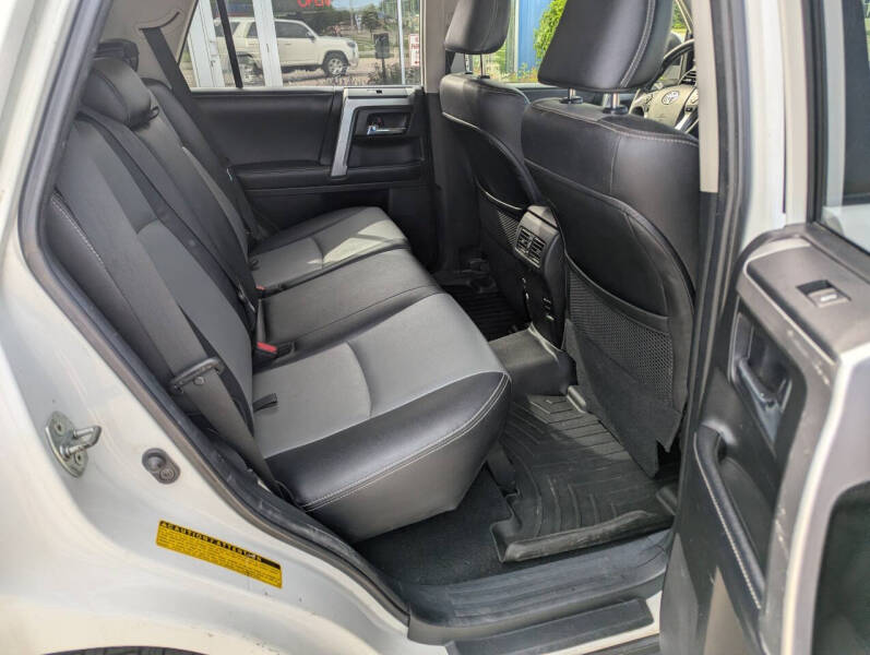 2018 Toyota 4Runner SR5 Premium - Photo 13