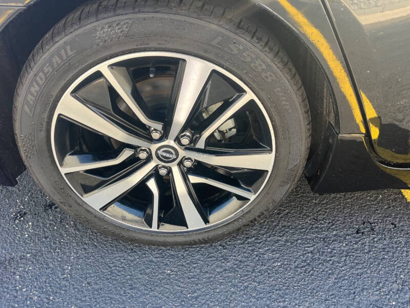 2023 Nissan Maxima 3.5 SV