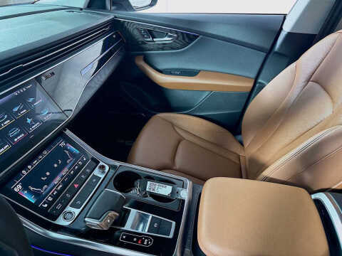 2022 Audi Q8 quattro Premium Plus 55 TFSI