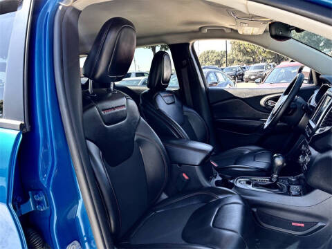 2019 Jeep Cherokee Trailhawk