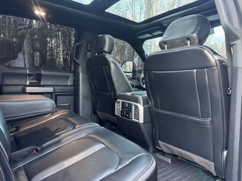 2020 Ford F-350 Super Duty Platinum