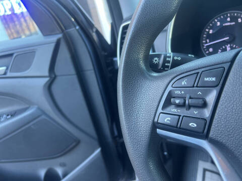 2020 Hyundai Tucson SE