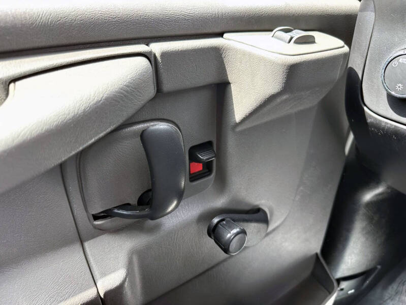 2013 Chevrolet Express 2500