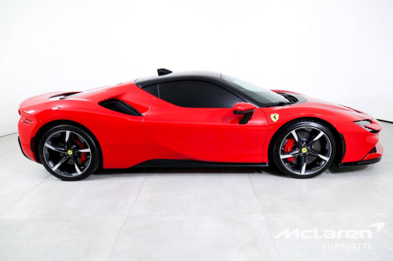 2022 Ferrari SF90 Stradale