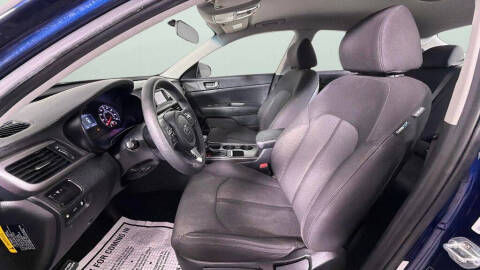 2017 Kia Optima LX