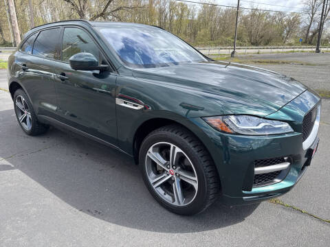 2017 Jaguar F-PACE 35t R-Sport