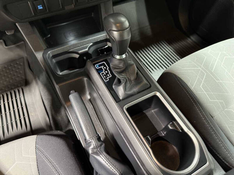 2022 Toyota Tacoma TRD Sport