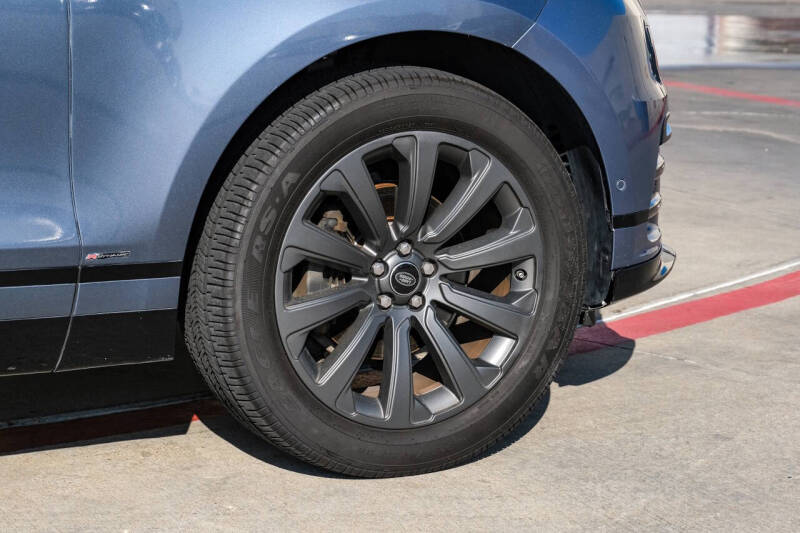 2019 Land Rover Range Rover Velar P250 R-Dynamic SE