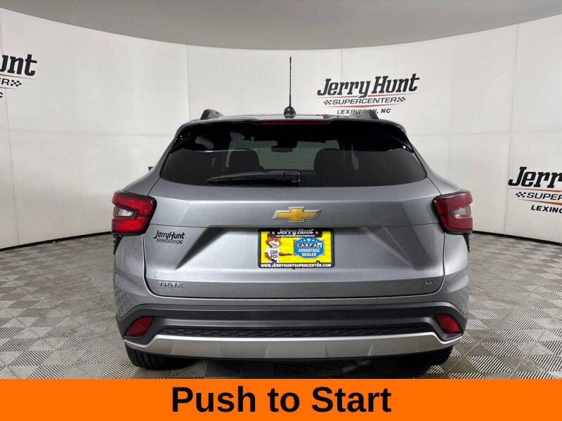 2024 Chevrolet Trax LT