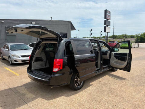 2016 Dodge Grand Caravan SXT