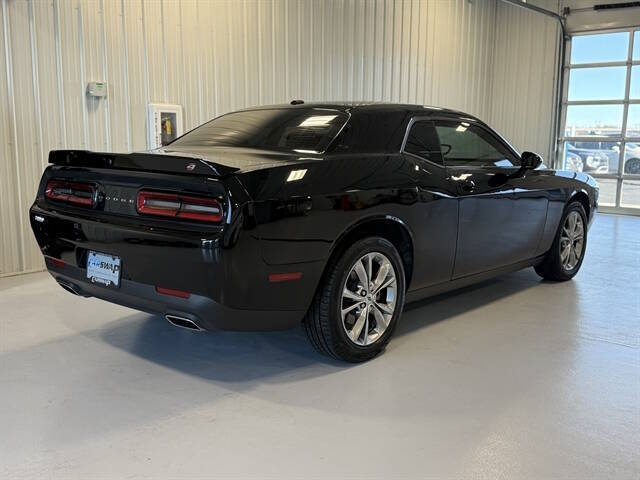 2021 Dodge Challenger SXT