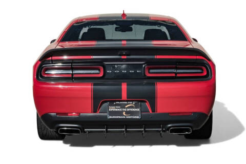 2015 Dodge Challenger SRT 392