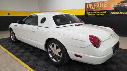 2002 Ford Thunderbird Deluxe