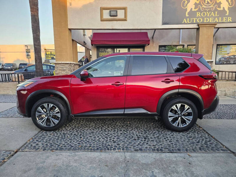 2023 Nissan Rogue SV