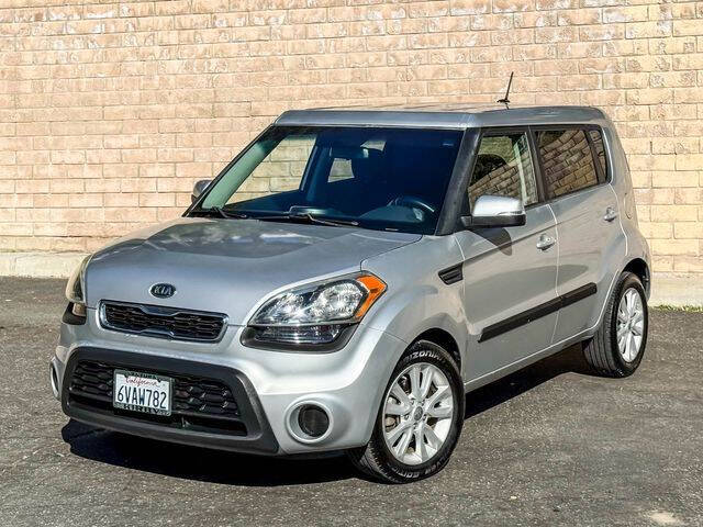 2012 Kia Soul +