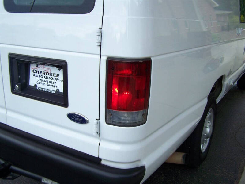 2010 Ford E-Series E-350 SD