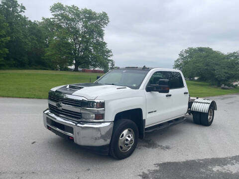 2017 Chevrolet Silverado 3500HD for sale at Five Plus Autohaus, LLC in Emigsville PA