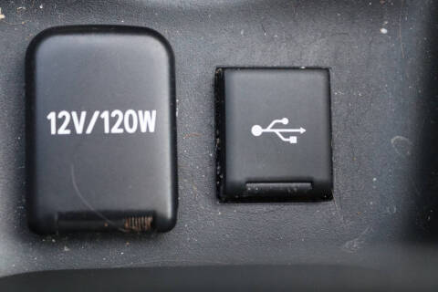 2022 Toyota Prius LE