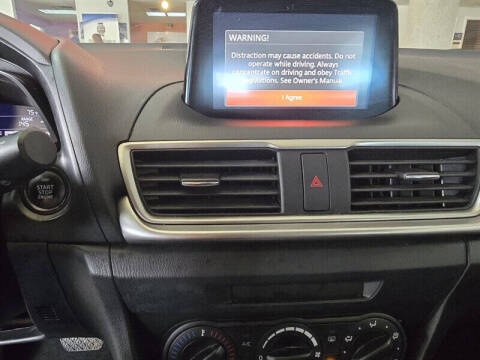 2017 Mazda MAZDA3 Sport