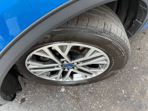 2021 Ford Escape SEL