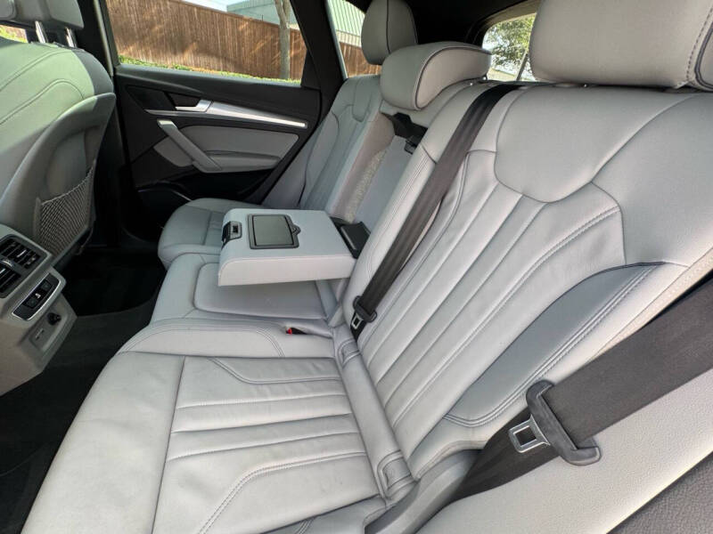 2025 Audi Q5 quattro S line Premium 45 TFSI