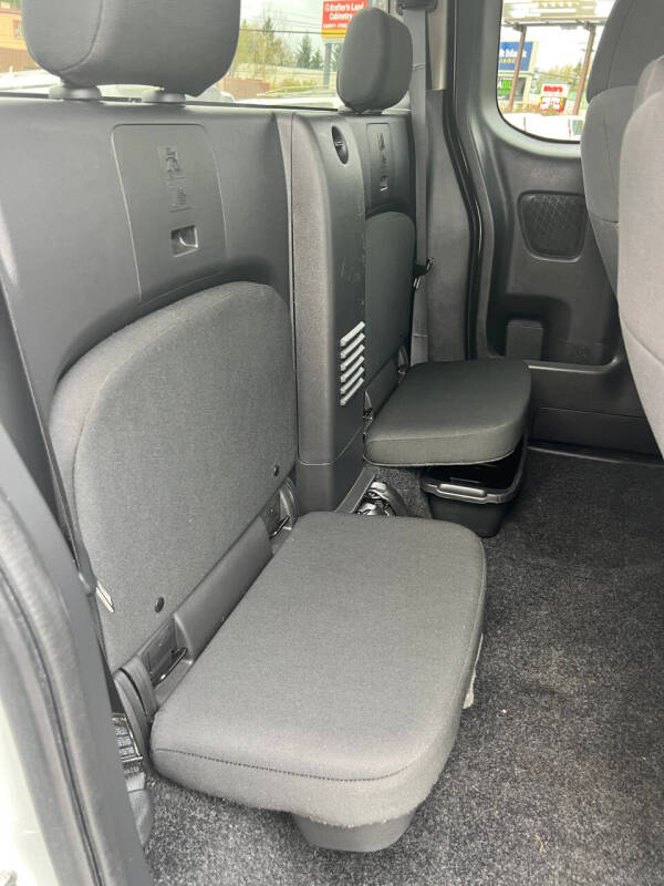 2024 Nissan Frontier