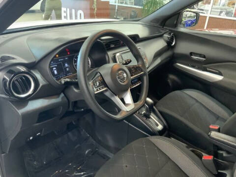 2020 Nissan Kicks SV