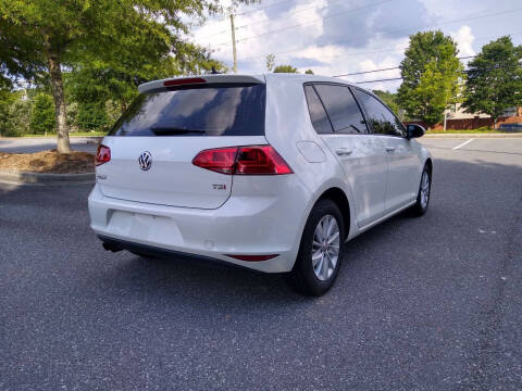 2016 Volkswagen Golf TSI S