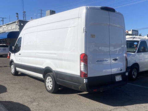 2022 Ford E-Transit 350