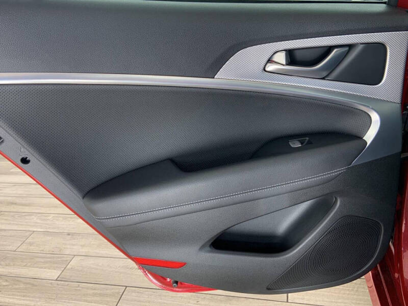 2022 Genesis G70