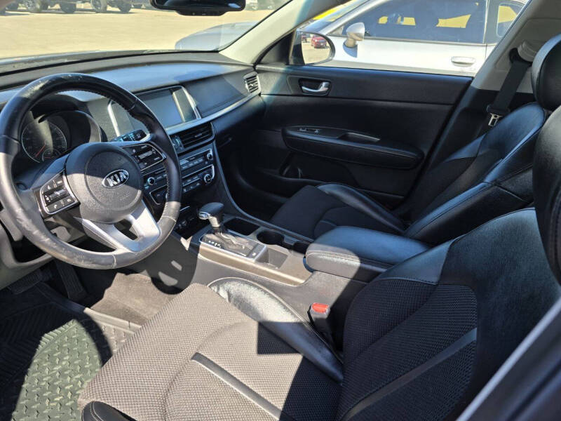 2019 Kia Optima S