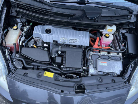 2011 Toyota Prius Two