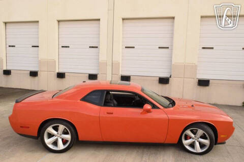 2008 Dodge Challenger SRT8