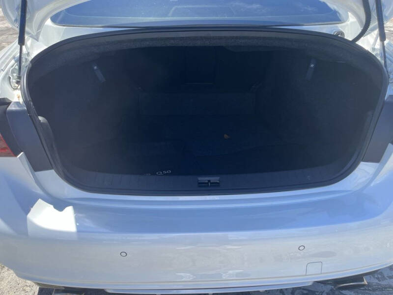 2022 Infiniti Q50 Sensory