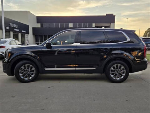 2024 Kia Telluride LX