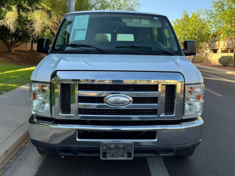 2014 Ford E-Series E-150 XLT