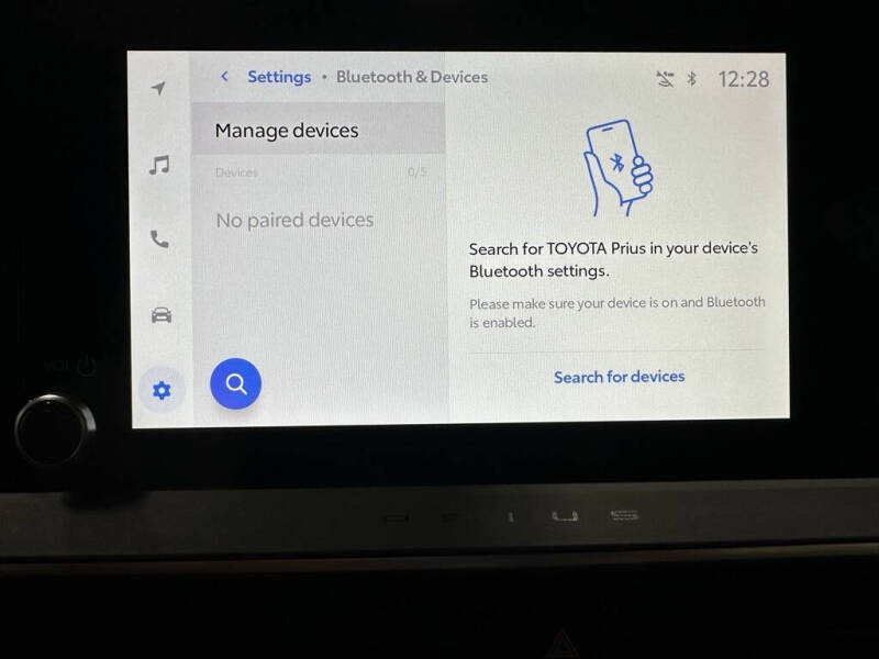 2025 Toyota Prius XLE