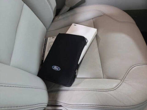 2011 Ford Taurus SEL