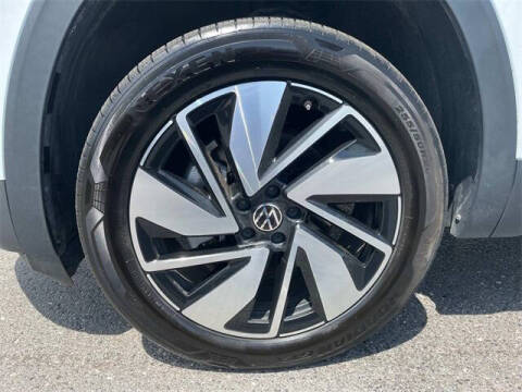 2024 Volkswagen Atlas SE