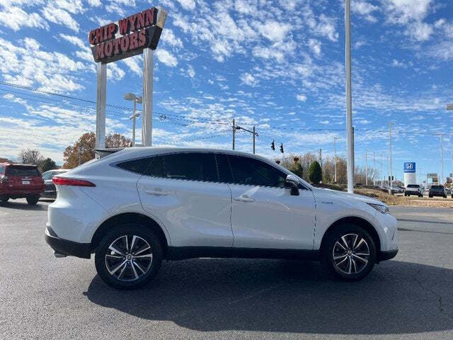 2021 Toyota Venza 8