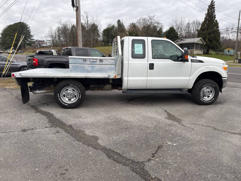 2011 Ford F-250 Super Duty XL