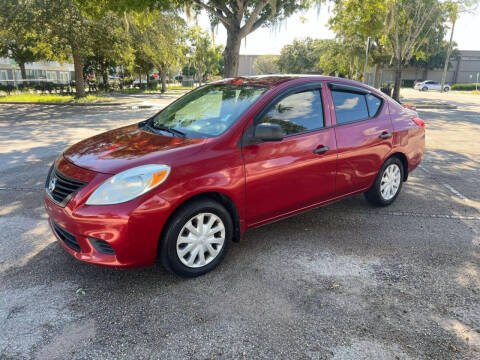 2014 Nissan Versa 1.6 S Plus