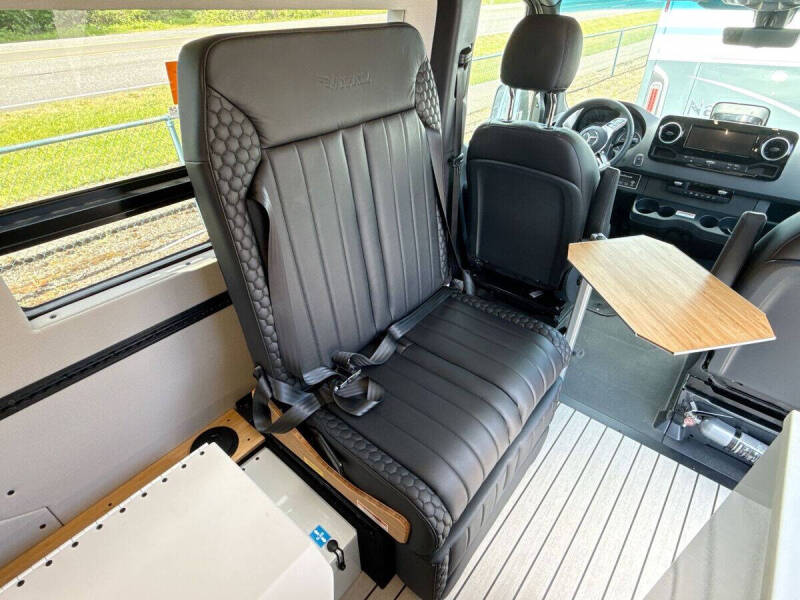 2025 Mercedes-Benz Sprinter