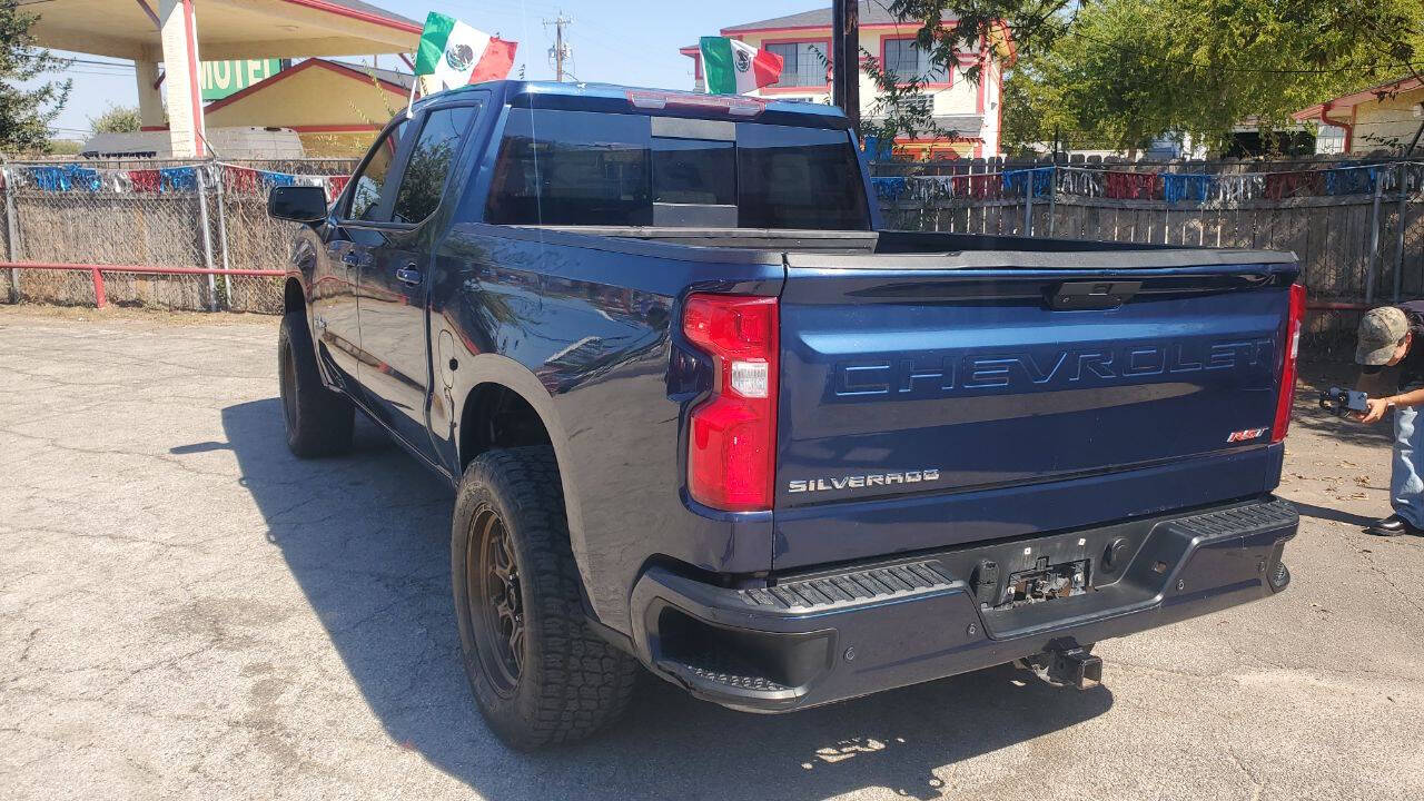 Used Car 2019 Chevrolet Silverado 1500  Rst 4x2 4dr Crew Cab 5.8 Ft. Sb For Sale Under $30,000 In San Antonio, Texas