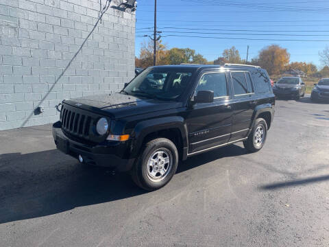 2017 Jeep Patriot for sale at Senator Auto Sales in Wayne MI